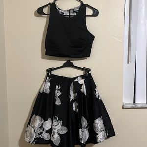 2 piece black and white floral dress